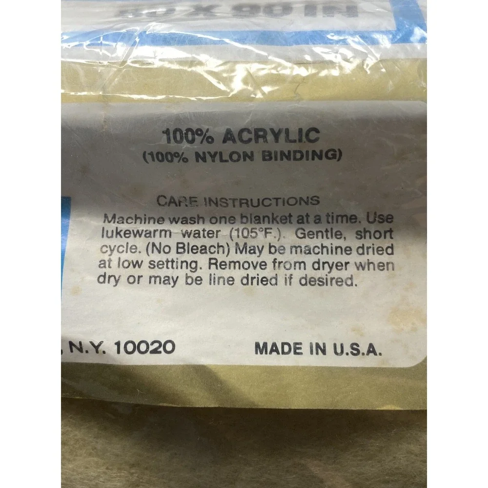 Cannon Blanket New 80 x 90 Ashford Beige 100 Percent Acrylic‎ Nylon Binding VTG